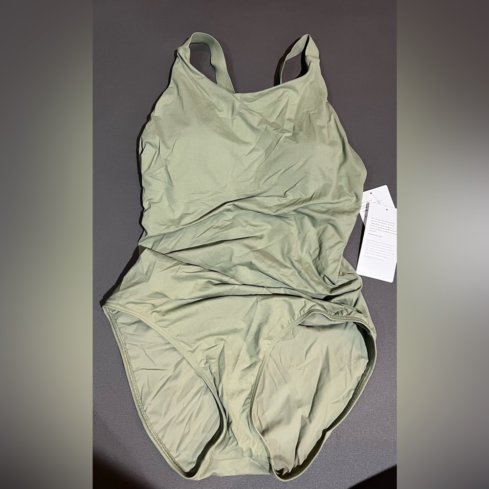 Athleta Palm One Piece Swimsuit NWT